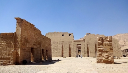 Medinet Habu, nobles’ tombs, & Valley of the Queens