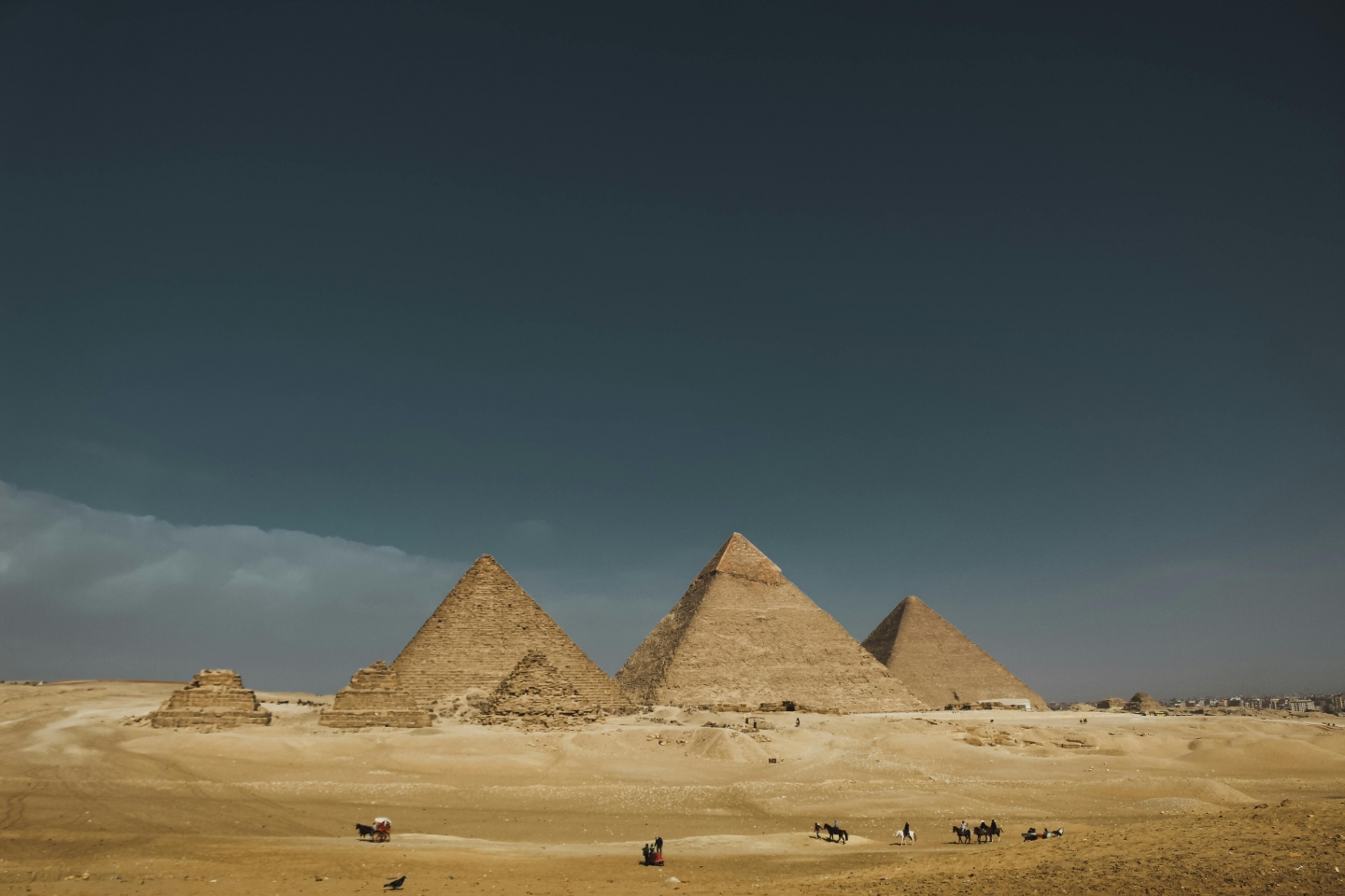 Half Day Pyramids Tour