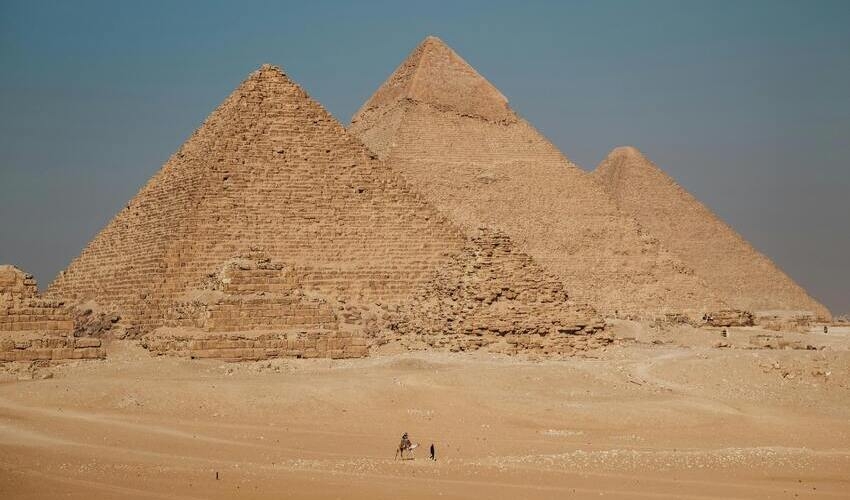 Half Day Pyramids Tour