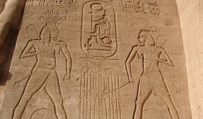 Luxor Temple Tour at Night